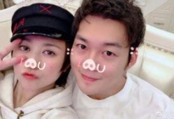 国产夫妻自拍在线,私密生活瞬间，揭秘家庭情感世界